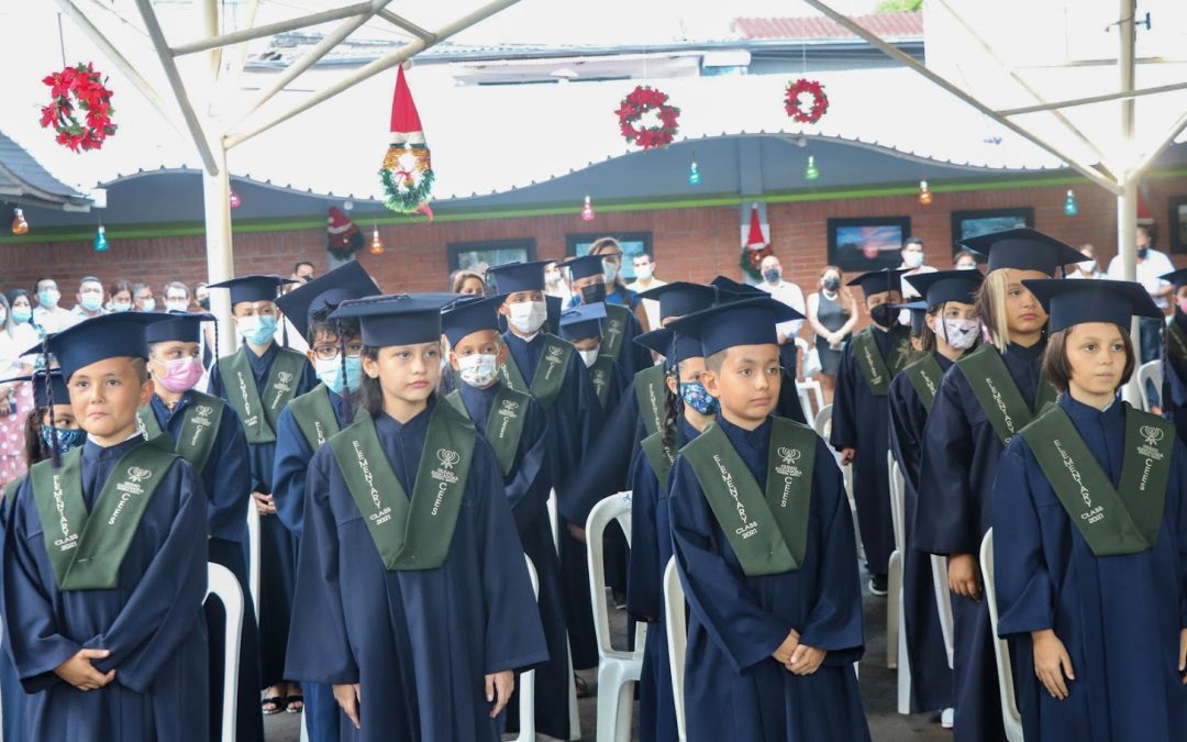 Ceremonia de graduación ciclo Elementary CEES 2021