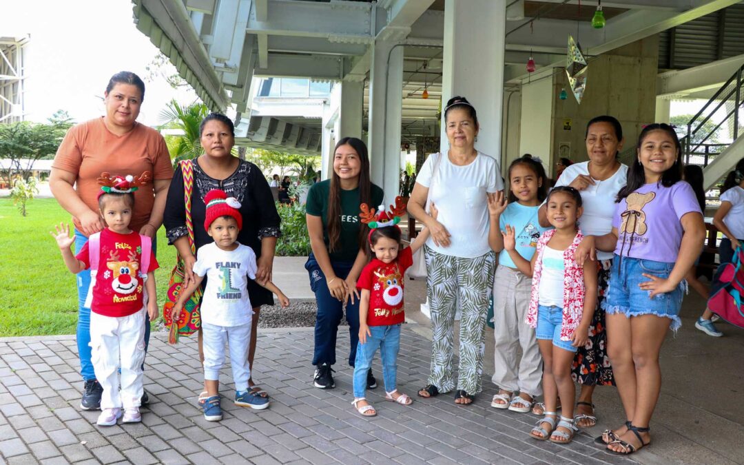 Novena CEES con la región